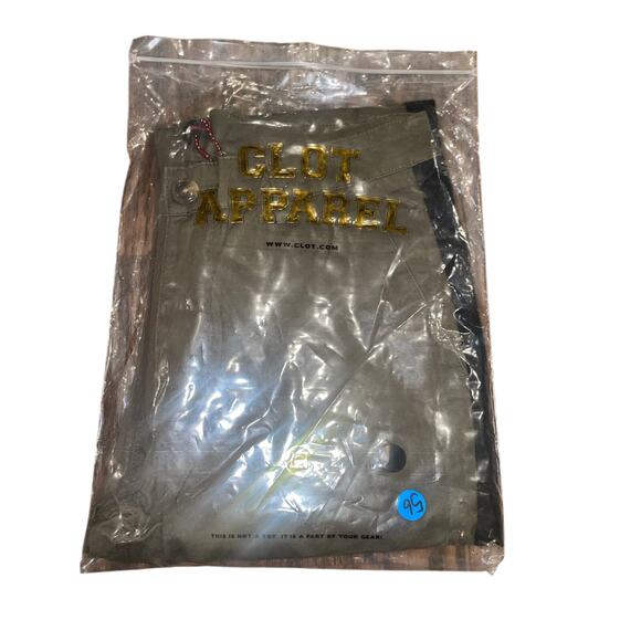 NWT CLOT Women’s Two toned Pants Sz M Green w/ Black Side Stripe - Picture 5 of 6